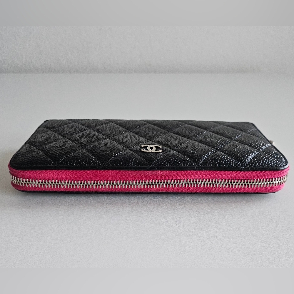 Chanel Black Caviar Quilted Gusset Zip Around Long Wallet - Picture 4 of 16